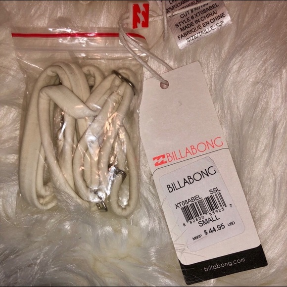 Billabong Ruffle Bikini Top - Small - Picture 4 of 5